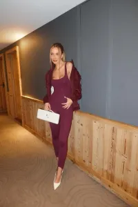 Imagem de MACACÃO VINHO CABERNET CAMILA - CLOUDE